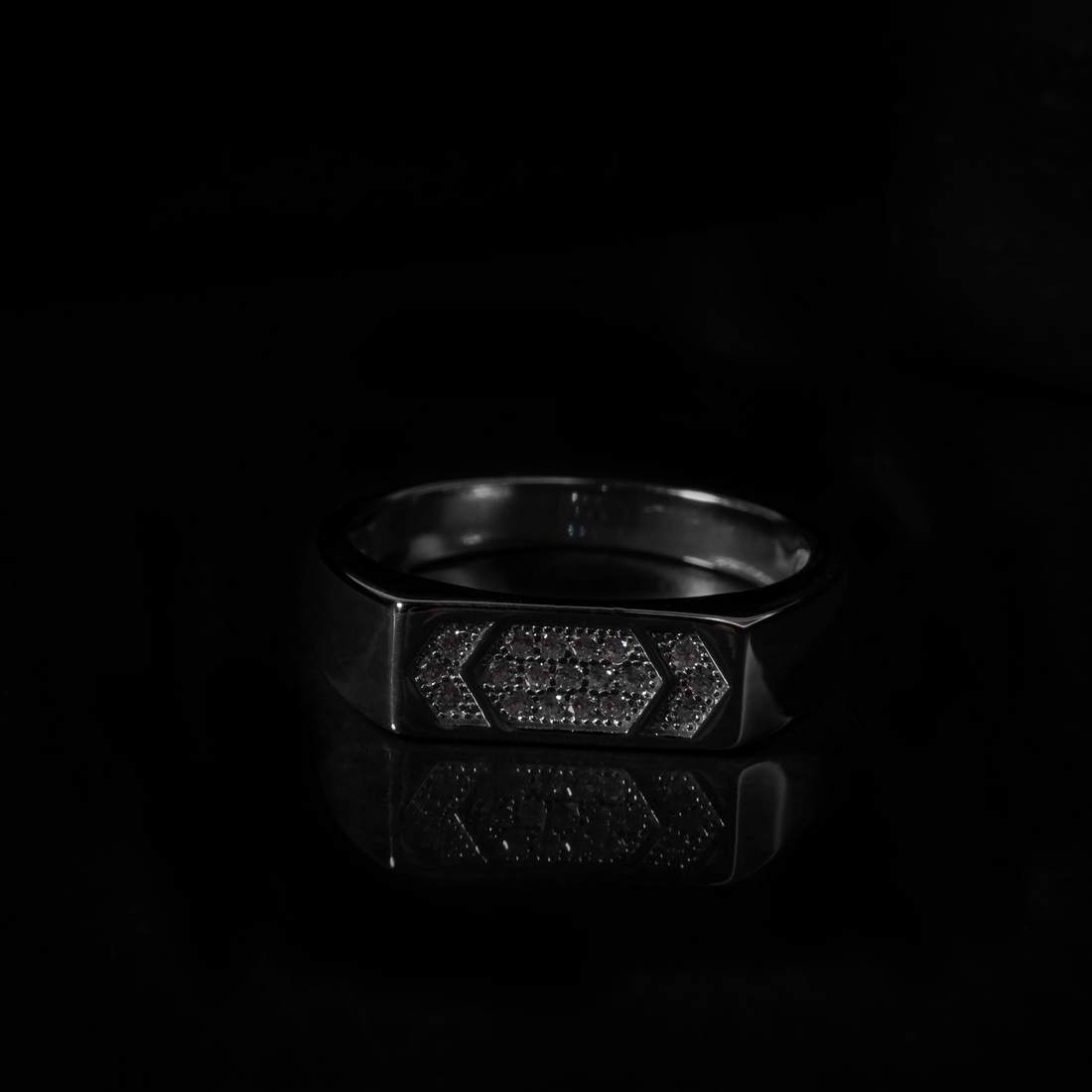Level silver ring
