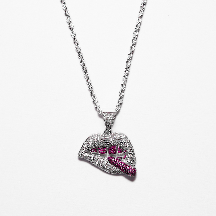 lips silver pendant