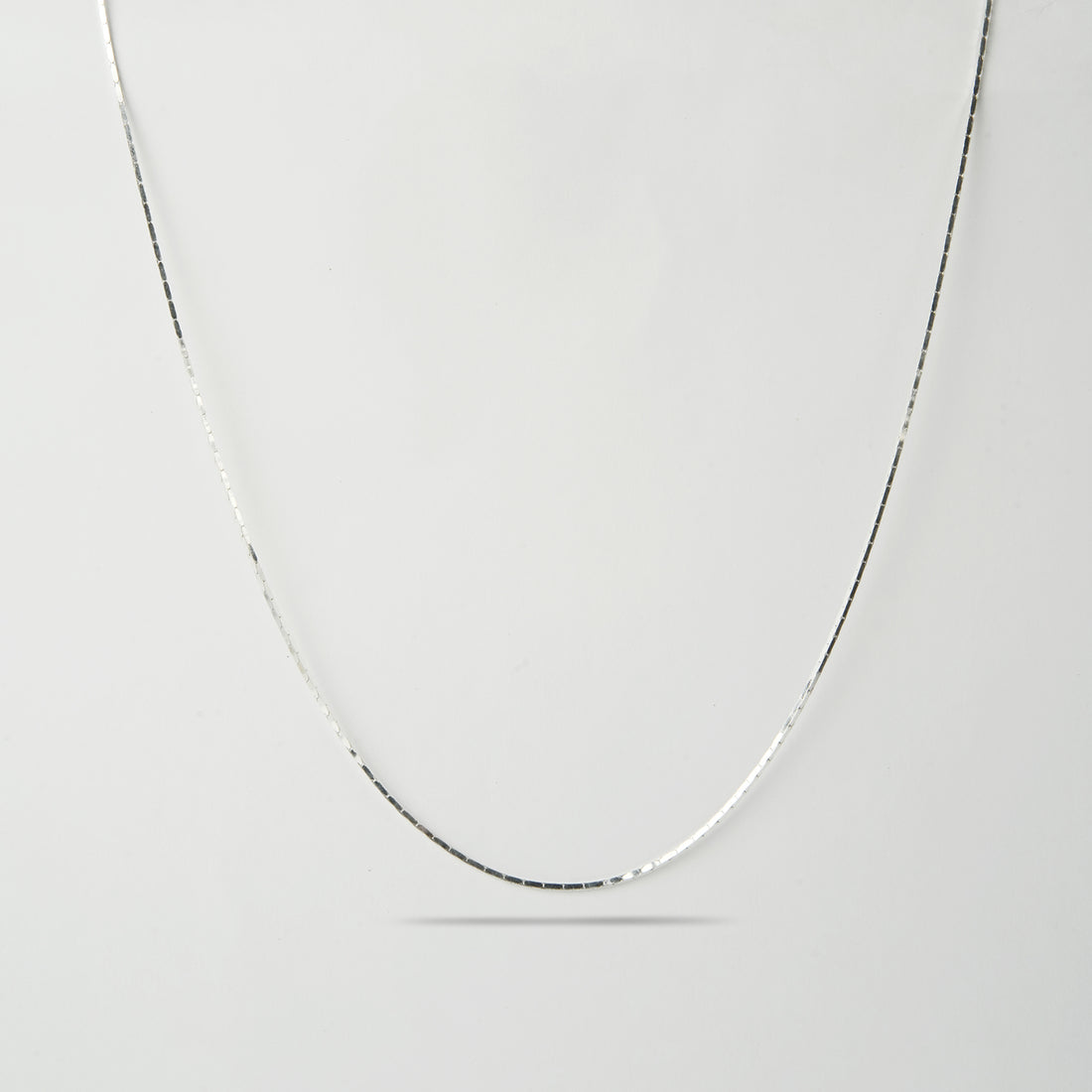 Line Silver Chain